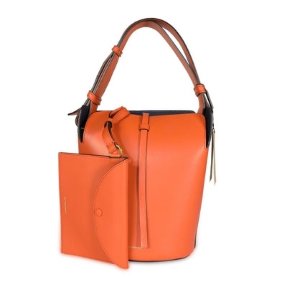 NWT Authentic Burberry Handbag Supple Calfskin Bucket Clementine